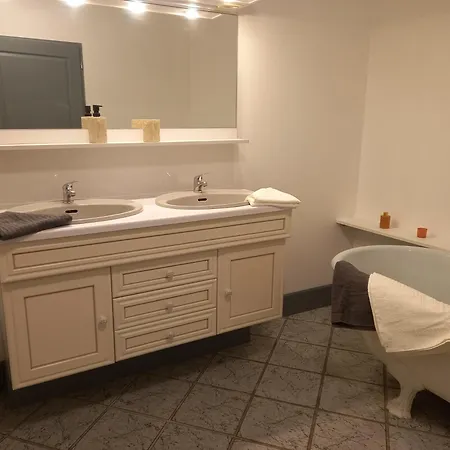 Du Chateau De Lestang